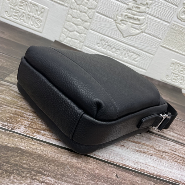 スーパーコピーブランドバッグ角部分ディテール